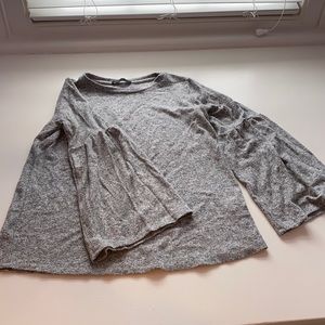 Gibson bell sleeved top